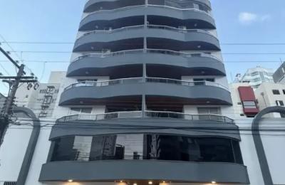 Apto no Edifício Serra Azul